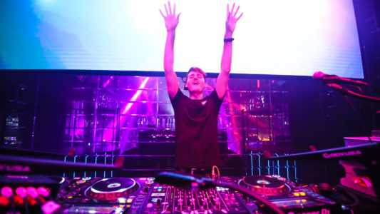 【THROTTLE】(2017.12.22)